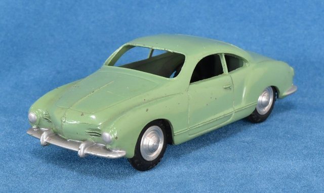 メルクリン volkswagen カルマンギア クーペ 西ドイツ製 - メルカリ